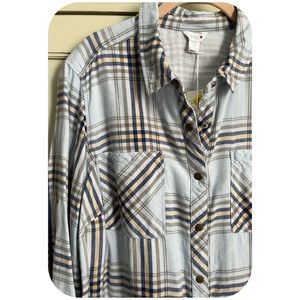 PLUS plaid button up